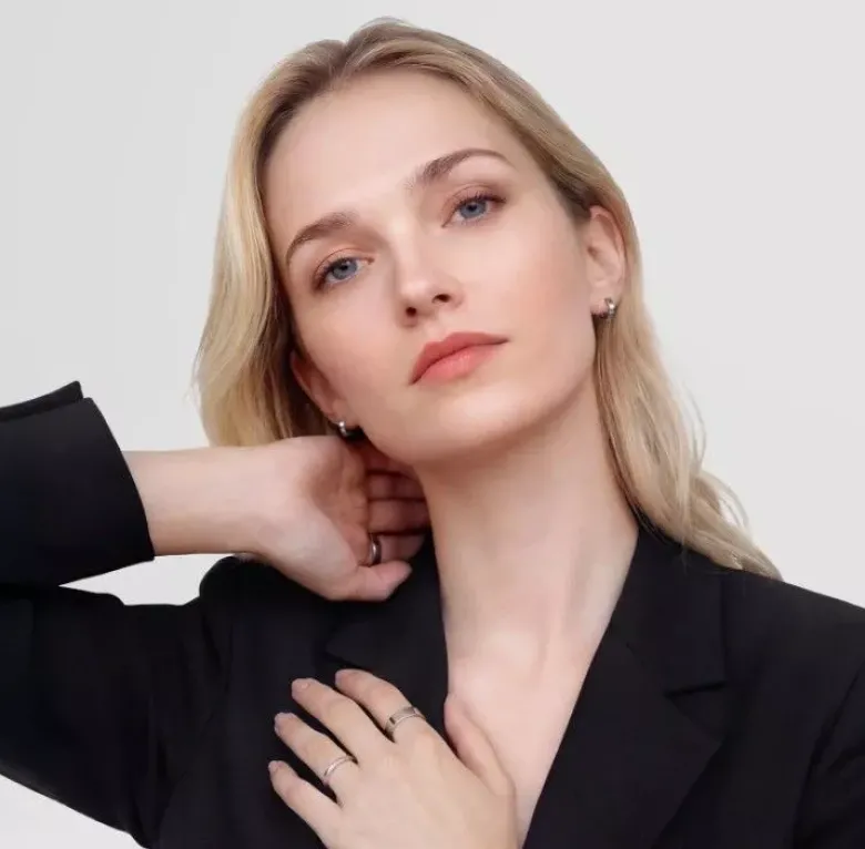 Daniel Wellington Line Jewellery teräskorvakorut DW00401891