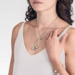 Lumoava Hilla hopeakaulaketju L56207710000