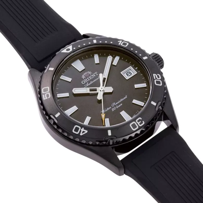Orient Mako 40 miesten kello RA-AC0Q10N